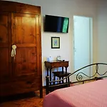Il Colle Del Contadino Alojamento de Turismo Rural *