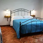 Alojamento de Turismo Rural Il Colle Del Contadino Castelraimondo