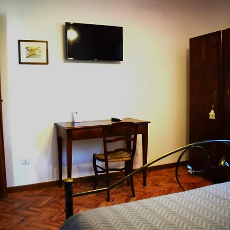 Il Colle Del Contadino Vakantieboerderij Castelraimondo